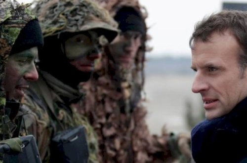 Fransa hərbi büdcəsini artırır