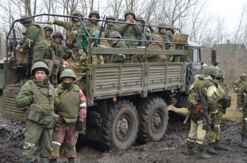 Rusiya ordusu Dnepr çayının sol sahilinə müdafiəyə çəkilib