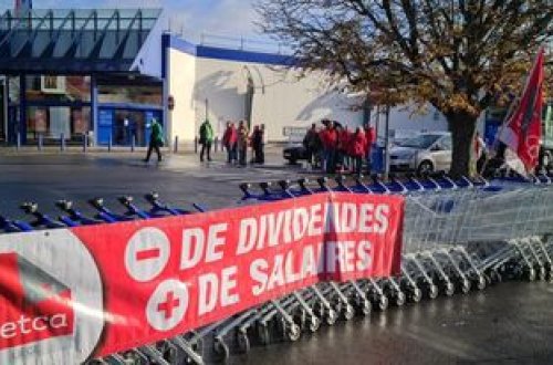 Belçikada işçilər qiymətlərinin artmasına etiraz etmək üçün tətilə başlayıblar