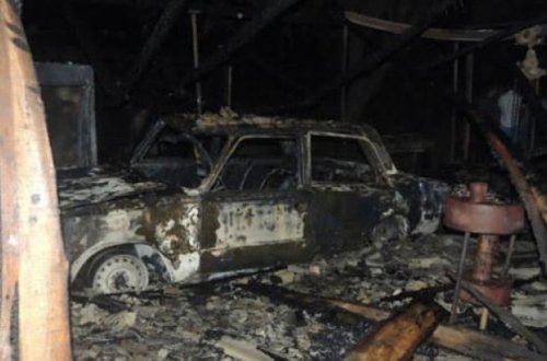 Şəki sakini öz avtomobilini yandırdı