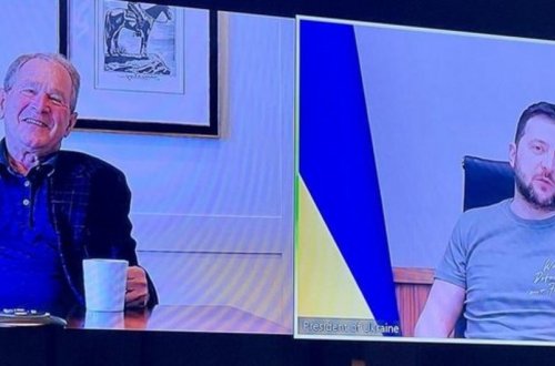 Corc Buş Zelenski ilə publik şəkildə ilk onlayn görüş keçirəcək