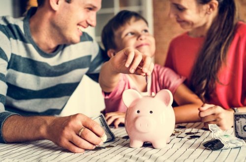 Azad edilmiş ərazilərə qayıdan ailələrə uşaqpulu verilməsi təklif olunur