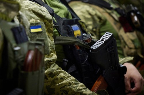 Ukrayna Zaporojye istiqamətində ordu bölmələrini gücləndirir