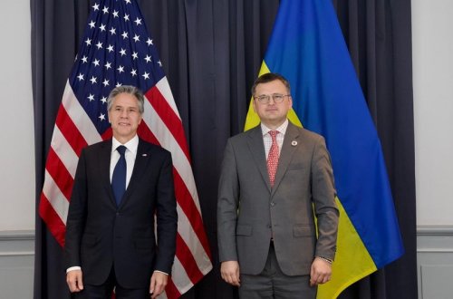 Kuleba Blinkenlə ABŞ-ın Ukraynaya yeni hərbi yardımlarını müzakirə edib