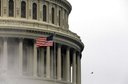 ABŞ-ın Gömrük və Sərhəd Mühafizəsi İdarəsinin rəhbəri istefa verib