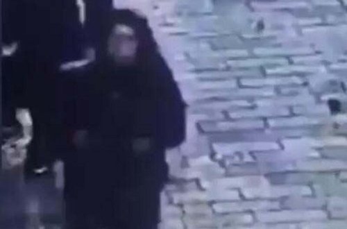 Terror törətməkdə şübhəli bilinən qadının qaçmasının görüntüləri yayıldı - VİDEO - FOTO