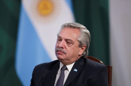 G20 sammitində Argentina prezidentinin halı pisləşdi