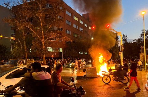 İranda etirazlar səngimir: 344 nümayişçi öldürülüb, 15 820 nəfər saxlanılıb