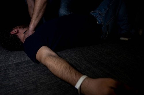 Tanışını döyərək öldürməkdə təqsirləndirilən şəxsə hökm oxunub