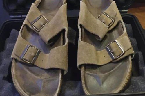 Stiv Cobsun başmaqları hərracda 218 min dollara satılıb