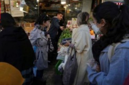 İranlı qadınlar alış-verişə hicabsız çıxırlar - FOTO