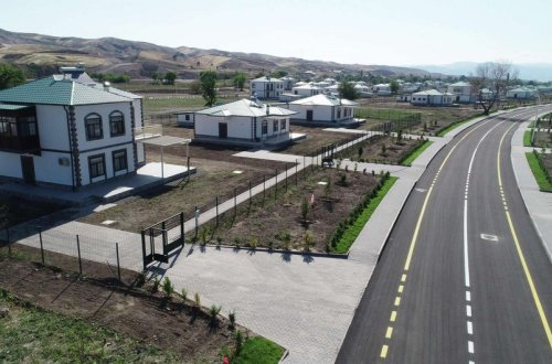 Azad edilən ərazilərə qayıdacaq şəxslər işlə təmin olunacaq