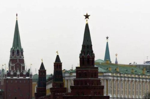 Rusiya diplomatik statuslu polşalıları saxlayıb