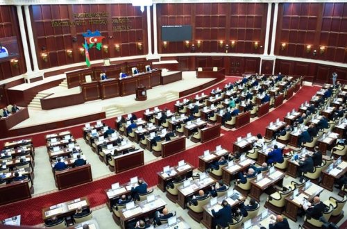 Hökumət parlamentə gəldi: Milli Məclisdən Fransaya sərt bəyanat