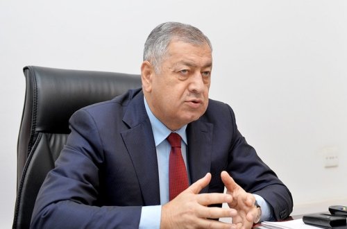 Vahid Əhmədov: 