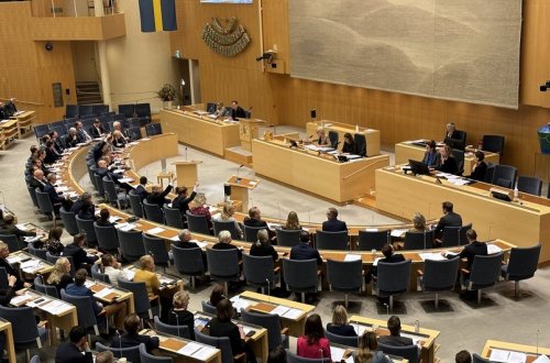 İsveç parlamenti Ukraynaya 284 milyon dollarlıq hərbi yardım ayırıb
