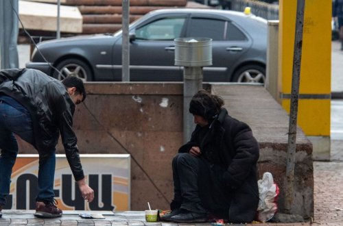 Ermənistanda əhalinin təxminən yarısı yoxsuldur