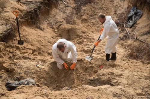 Ukrayna prokurorluğu: Azad edilmiş ərazilərdə çox sayda meyit aşkar edilib