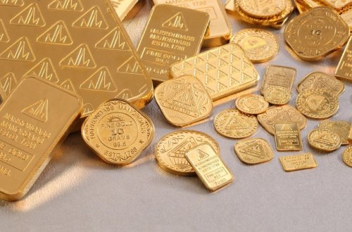 Qızıl qiymətləri cüzi düşüb