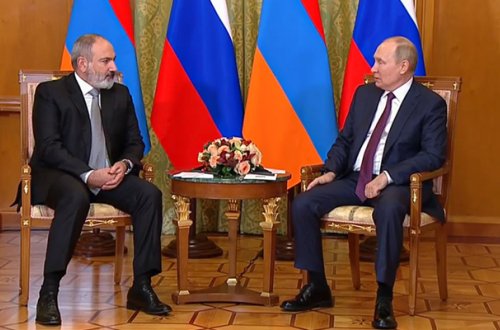 Putin Paşinyanla görüşəcək