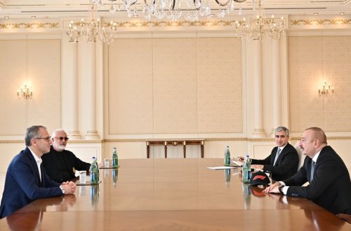 İlham Əliyev Formula 1 Qrupunun idarə heyətinin sədrini və qrupun məsləhətçisini qəbul edib