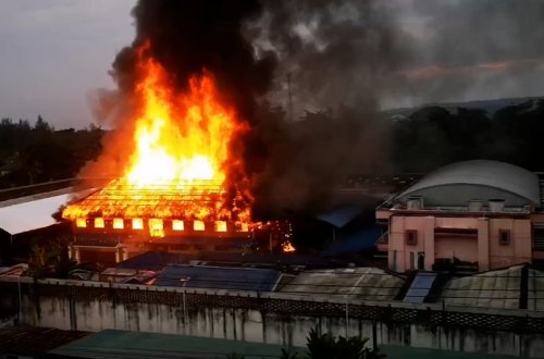 Tailandda polis məntəqəsində partlayış olub, 1 nəfər ölüb