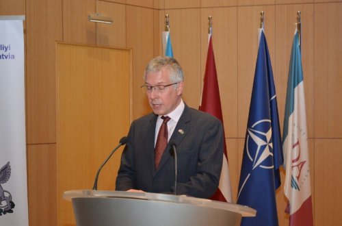 Britaniya səfiri: Artıq qadınlar da ANAMA-nın əməliyyatlarında iştirak edir