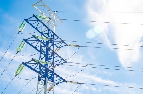 İran Azərbaycan və Rusiya ilə elektrik enerjisi barter edəcək