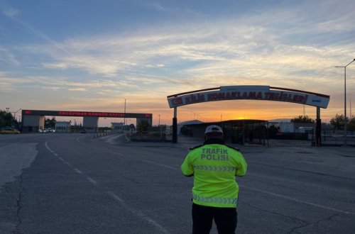 YPG/PKK terrorçuları Türkiyə ərazisinə 3 raket atıb