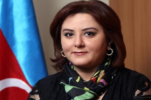 Səs yazısı yayılan Nəcibə Axundova bu məktəbə direktor təyin olundu