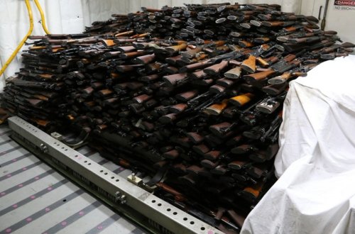 İranda bu il silah qaçaqmalçılığı kəskin artıb