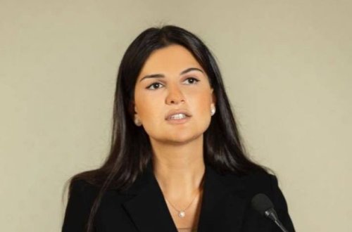 Zemfira Əliyeva  Prezidentin işdən qovduğu məmuru AZƏRSU-da işə gətirir