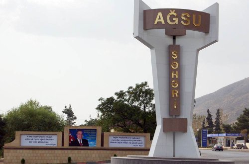 Bələdiyyə sədri icra başçısını məhkəməyə verdi