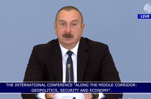 Prezident Bakıda beynəlxalq konfransda iştirak edir - Canlı