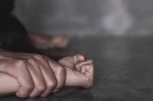 Bakıda gənc qız kirayə qaldığı evdə zorlandı