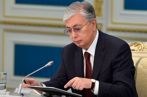 Qazaxıstan Prezidenti vəzifəsinin icrasına başlayıb - YENİLƏNİB