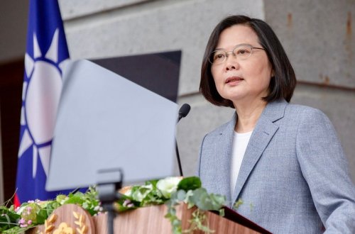 Tayvanın rəhbəri seçkilərdə məğlubiyyətdən sonra hakim partiyanın lideri vəzifəsindən istefa verib