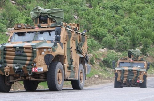 Türkiyə Suriya və İraqda quru əməliyyatlarına başlayır: ilkin hədəflər məlum olub