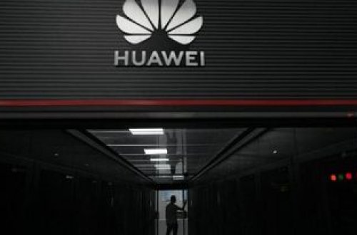 ABŞ Çin texnoloji şirkətlərinin məhsullarının satışını qadağan edib