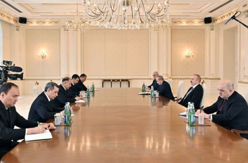 Prezident Türkmənistanın Baş nazirinin müavininin başçılıq etdiyi nümayəndə heyətini qəbul edib - YENİLƏNİB