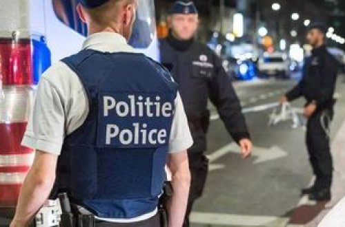 Belçikada 3 bıçaqlı hücum hadisəsi qeydə alınıb: 2 ÖLÜ, 3 YARALI