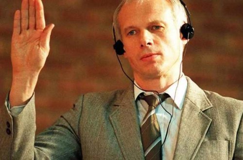 Cənubi Afrikada kommunist lider Haninin qatili həbsxanada bıçaqlanıb