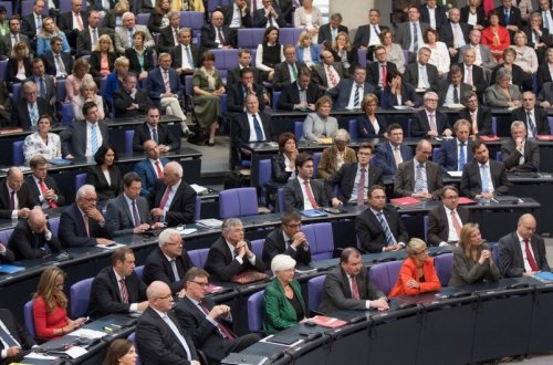 Bundestaq Qolodomoru soyqırım kimi tanıyan qətnaməni təsdiqləyib