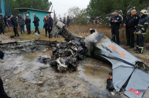 Türkiyədə təyyarə qəzaya uğrayıb, 2 nəfər ölüb