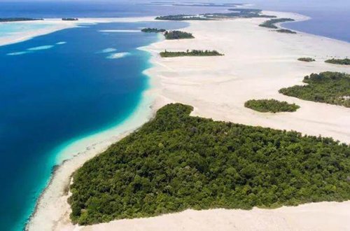 İndoneziya 100-dən çox tropik arxipelaqın inkişafı hüquqlarını hərraca çıxarır