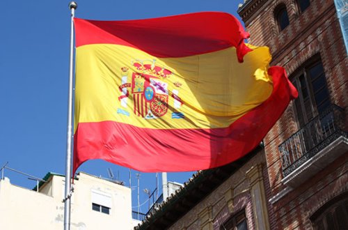 İspaniya polisi Madriddəki Ukrayna səfirliyini mühasirəyə alıb