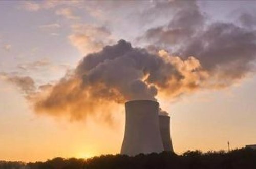 İran 300 meqavat gücündə yeni atom elektrik stansiyasının tikintisinə başlayıb