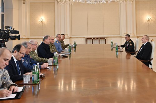 İlham Əliyev Türkiyənin milli müdafiə nazirini qəbul edib
