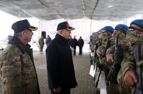 Zakir Həsənov və Hulusi Akar birgə təlimdə fərqlənən hərbçilərə mükafatlar təqdim ediblər - FOTO/VİDEO