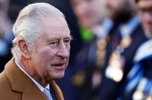 İngiltərə kralı Çarlza ikinci dəfə yumurtayla hücum edilib